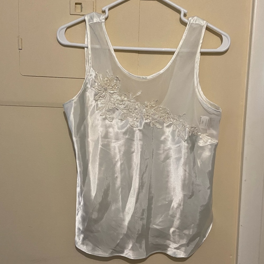 Vintage L.A. Intimates White Silky Sleepwear
